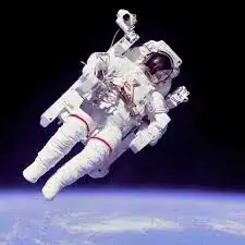 Software astronauts