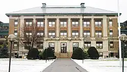 Wentworth Hall