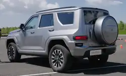Tank 700 rear