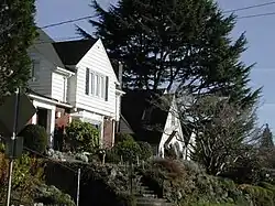 Homes in Alameda