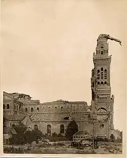 A photograph from an album of World War I–related photographs in the William Okell Holden Dodds fonds, 1917