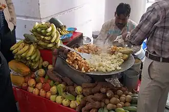 Alu chat vendor, Connaught Place, New Delhi