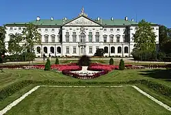 Garden façade