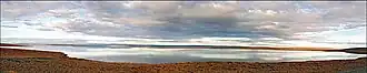 A panoramic photo of the Blondulón reservoir