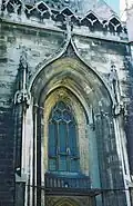 Arch in the liturgical west face of the tower
