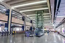Line 3 concourse