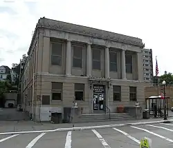 Former Coraopolis municipal building