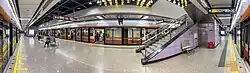 Line 3 platform panorama
