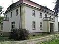 Manor house in Chocicza Wielka - Front and left side