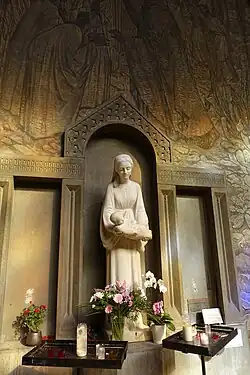 Saint Francoise holding the Infant Christ, by Pierre Vioureaux
