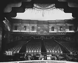 Seating, 1924