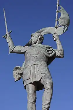 Monument to Pedro de Estopiñán and Virués