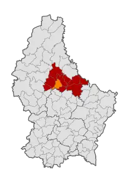 Map of Luxembourg with Ettelbruck highlighted in orange, and the canton in dark red
