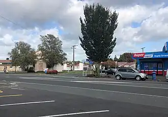 Fairfield Methodist Church and liquor store, Heaphy Terrace