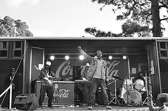 Fingo Festival live