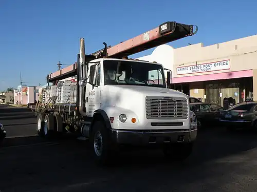 Freightliner FL 112 (Class 8 model)