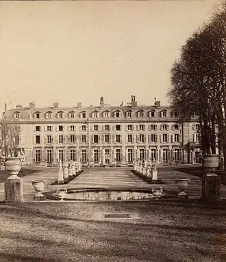 Garden Façade