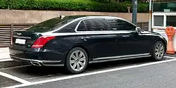 Genesis EQ900L (pre-facelift)