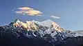 Ghenge Liru (left) and Langtang Lirung (right)