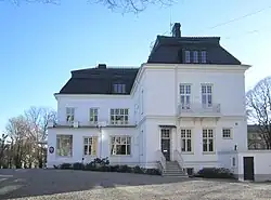 Inkognitogata 27, Chancery (1906–1949, 2019–present) and residence (1906–present)