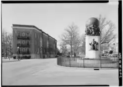 date circa 1984