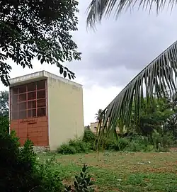 Chariot shed