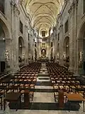Central nave designed by Pieter Huyssens
