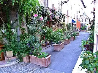 A street in Mouans-Sartoux