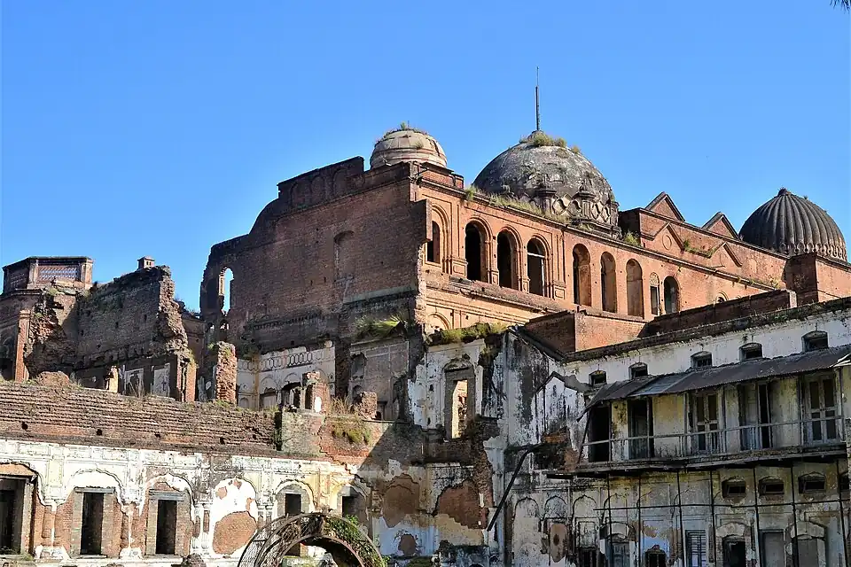 Another view of the Gol Ghar complex
