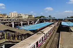 Santacruz railway station: View from FoB
