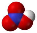 Resonance space-filling model of nitric acid