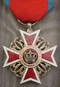 Knight: Civilian, type 1, on a ribbon for military bravery, an atypical combination.