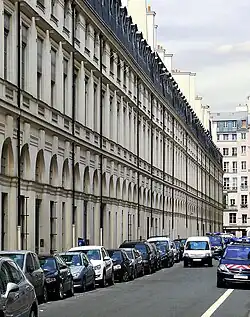 Rue de Valois