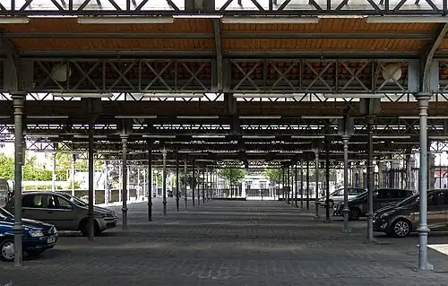 The former horse market building, where the book market takes place every weekend