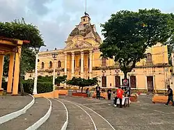 Departmental palace