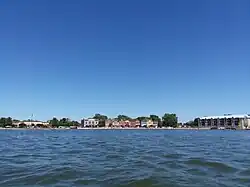 Pewaukee lakefront