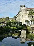 Valle-Inclán High School