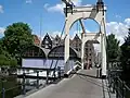 Sloterdijkerbrug, a wooden drawbridge to Prinseneiland