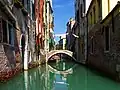 Ponte dei Scudi Rio dei Scudi e de la Santa Ternita
