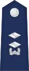 Middle lieutenant