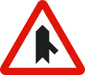 P-1c Intersection with priority over merging on the right