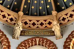 Angels in the apse