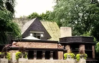 Image 43A street view of the Frank Lloyd Wright Home and Studio in Oak Park. Wright built the house in 1889 and added the Studio and Connecting Corridor in 1898. The Frank Lloyd Wright Preservation Trust has restored the property to its appearance in 1909, the last year the architect lived there with his family. Photo credit: User:Banewson (from Portal:Illinois/Selected picture)