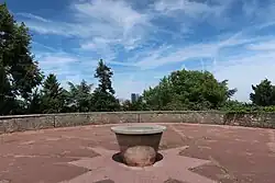The orientation table, which offers a view of La Défense.