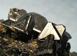 Tetrahedrite crystals with chalcopyrite and sphalerite from the Casapalca Mine, Peru (size: 8.2 × 6.4 × 4.7&nbsp;cm)