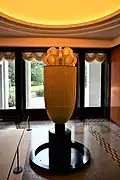 A white porcelain "perfume tower" in the room called "Tsugi-no-ma"[3]