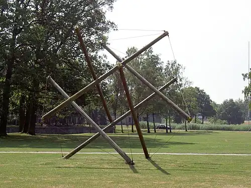 Het Ding&nbsp;[nl], a tensegrity sculpture whose struts and cables form the outline of Jessen's icosahedron, at the University of Twente