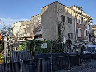 Villa Zilveli in ruins, shortly after it was acquired by Goude.