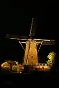 The Arend by night