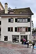 Zürich, Zwingli-Platz (Grossmünster) : Former home of Konrad von Mure († 1280) and the house, where Johann Jakob Scheuchzer was born
